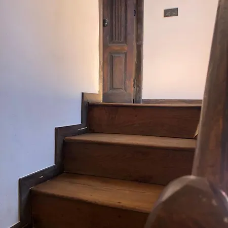 La Capilla Del Corral Cangas De Narcea